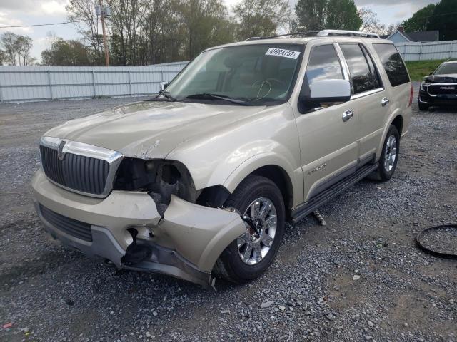 Zdjęcie 2 z aukcji – 2004 LINCOLN NAVIGATOR z VIN 5LMFU27RX4LJ04992