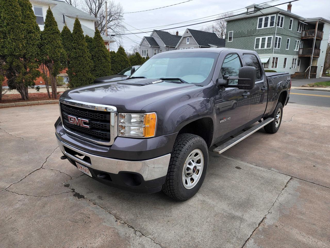 Photo 2 from auction – 2011 GMC SIERRA K25 with VIN 1GT12ZC86BF217346