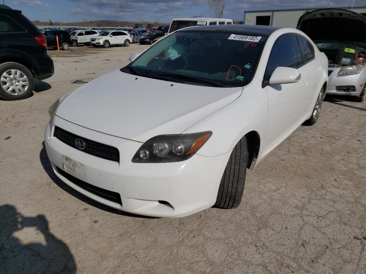 Photo 2 from auction – 2010 TOYOTA SCION TC with VIN JTKDE3B73A0322222