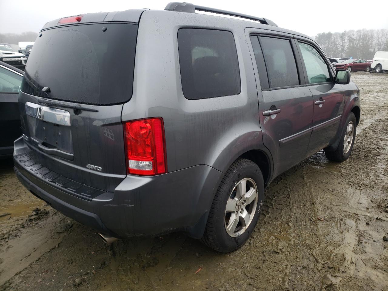 Photo 4 from auction – 2011 HONDA PILOT EXL with VIN 5FNYF4H57BB052948