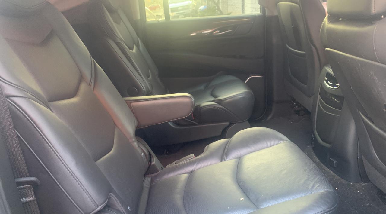 Photo 6 from auction – 2020 CADILLAC ESCALADE E with VIN 1GYS4HKJ1LR270611