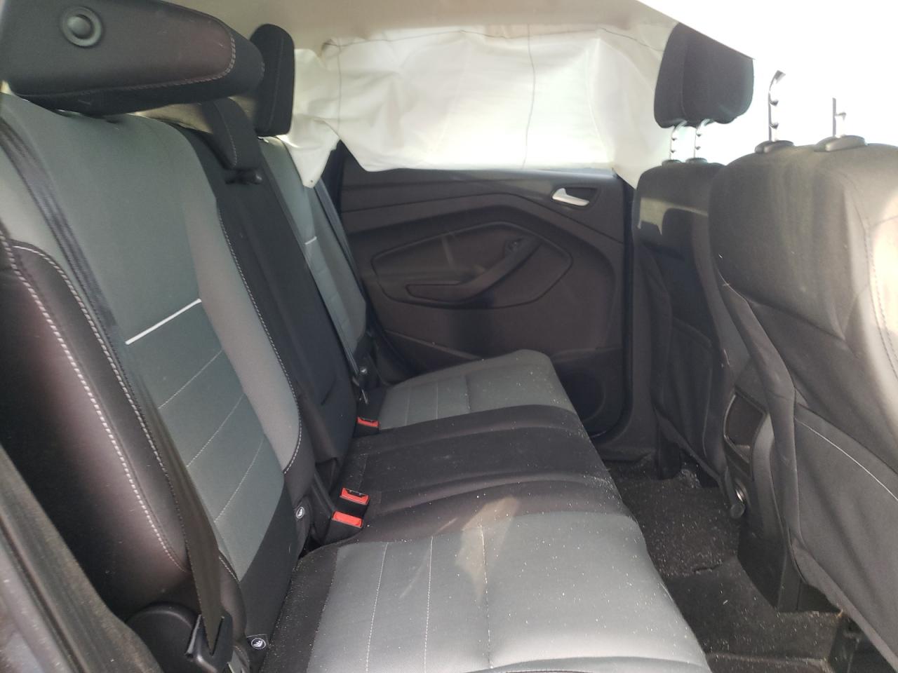 Photo 6 from auction – 2015 FORD ESCAPE SE with VIN 1FMCU9GX6FUC22872