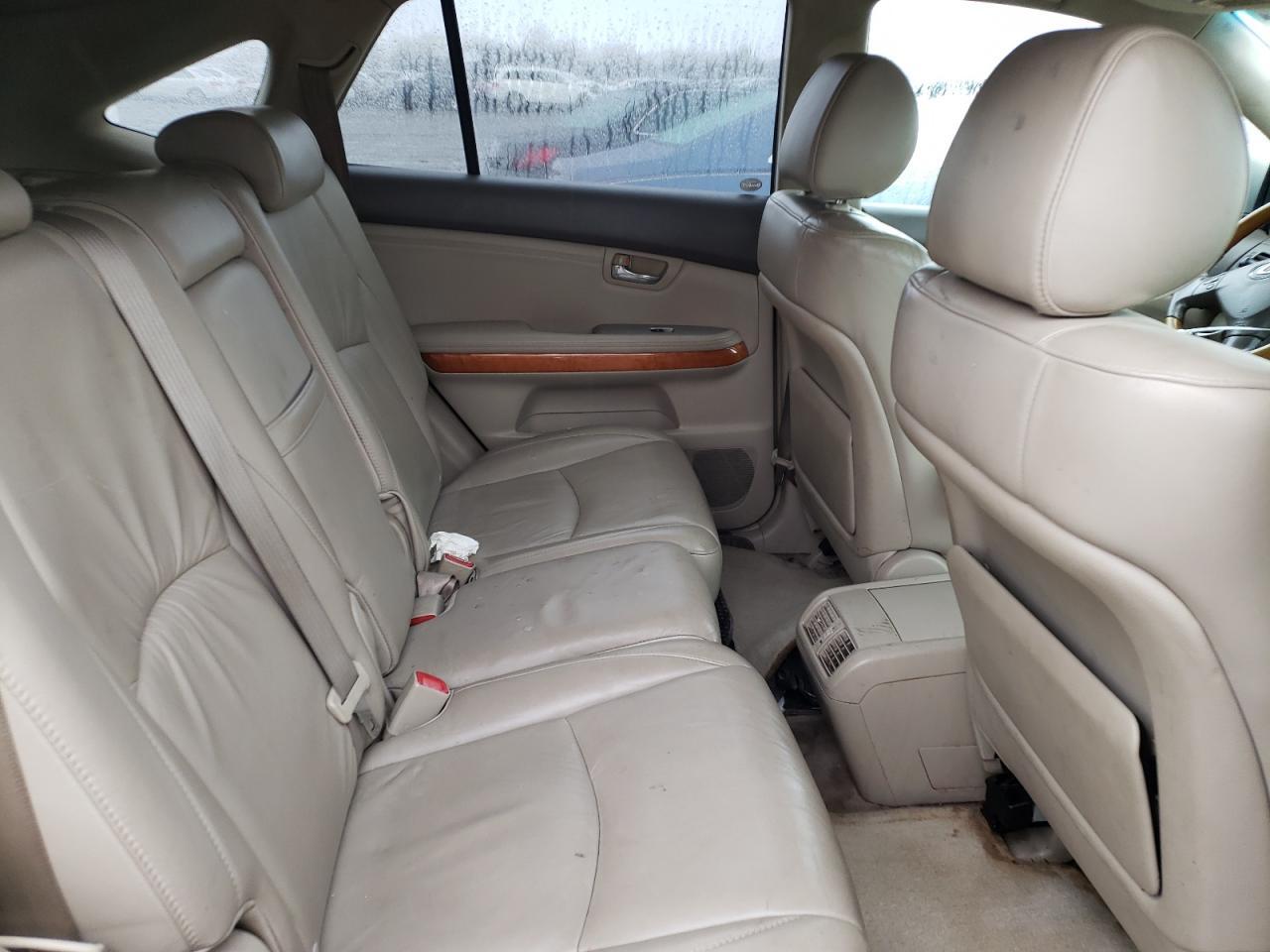 Photo 6 from auction – 2005 LEXUS RX 330 with VIN 2T2HA31U55C043003