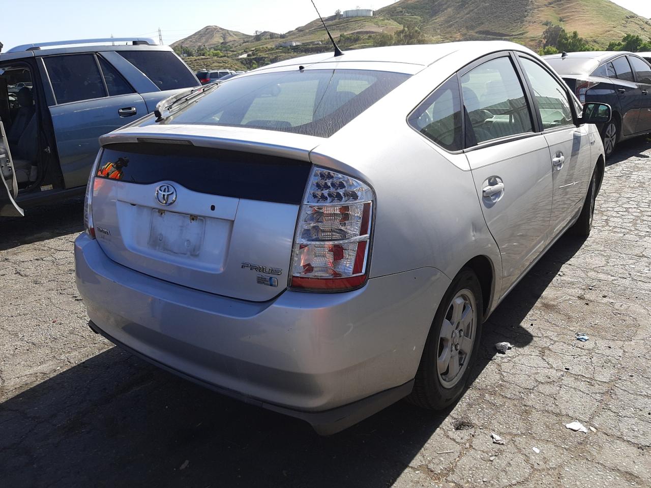 Photo 4 from auction – 2008 TOYOTA PRIUS with VIN JTDKB20U683378447