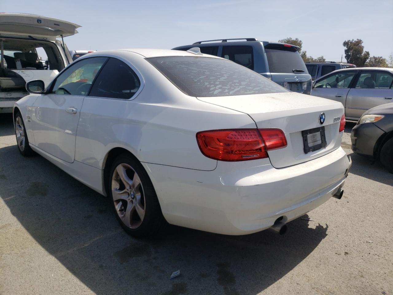 Photo 3 from auction – 2011 BMW 335 XI with VIN WBAKF9C53BE619200