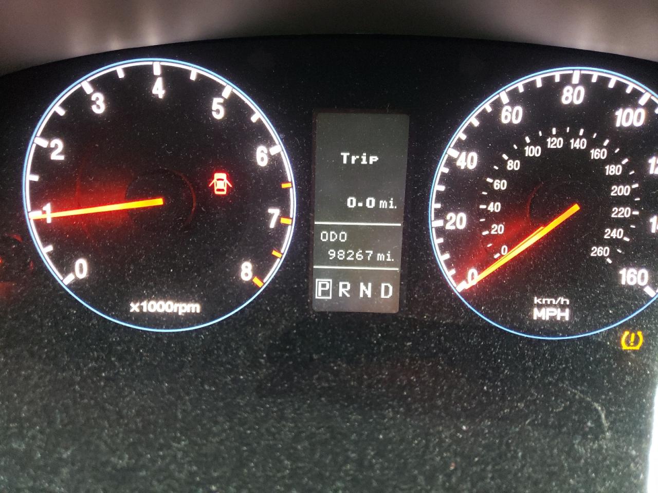 Photo 8 from auction – 2008 HYUNDAI AZERA SE with VIN KMHFC46F98A258622