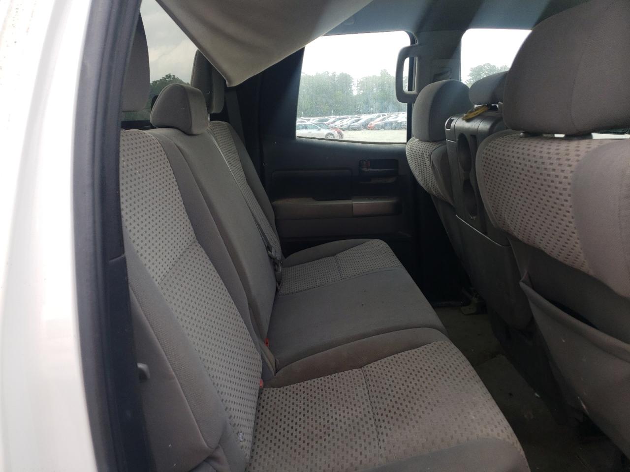 Photo 6 from auction – 2010 TOYOTA TUNDRA DOU with VIN 5TFRY5F17AX094948