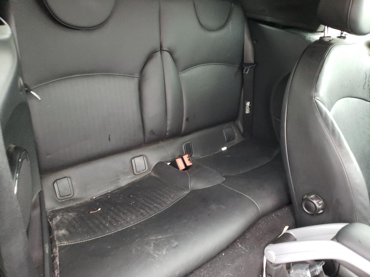 Photo 6 from auction – 2009 MINI COOPER S with VIN WMWMS33549TG88200