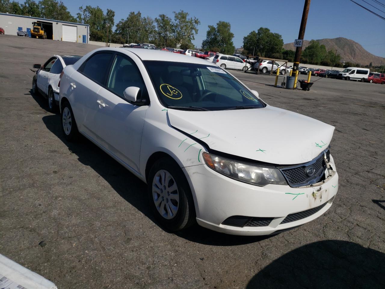 KIA FORTE EX 2010 مع رقم تعريف المركبة KNAFU4A25A5288329 - صورة من المزاد