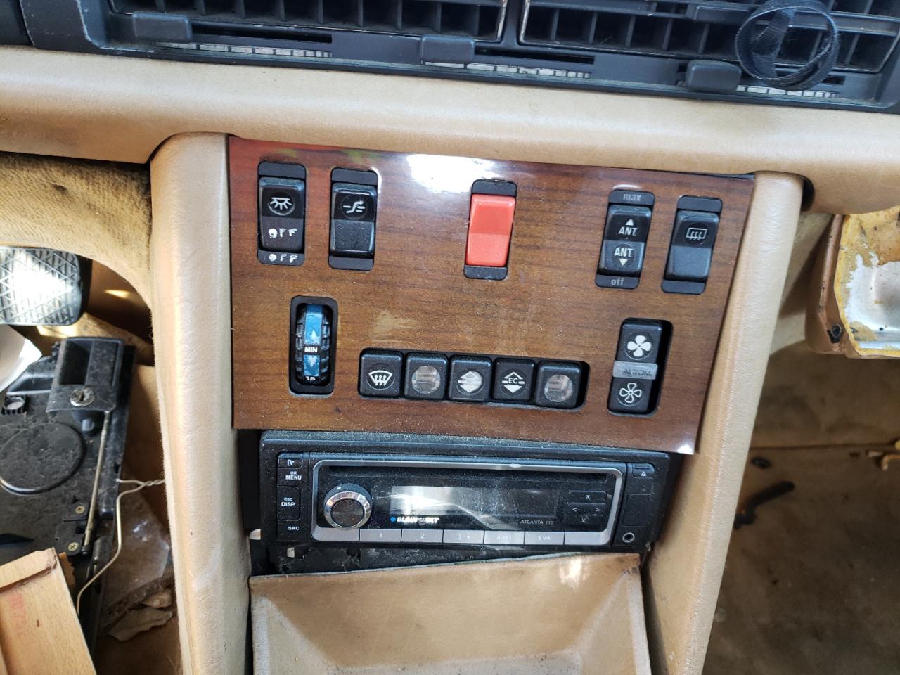 Photo 9 from auction – 1983 MERCEDES-BENZ 300 SD with VIN WDBCB20A2DB035336