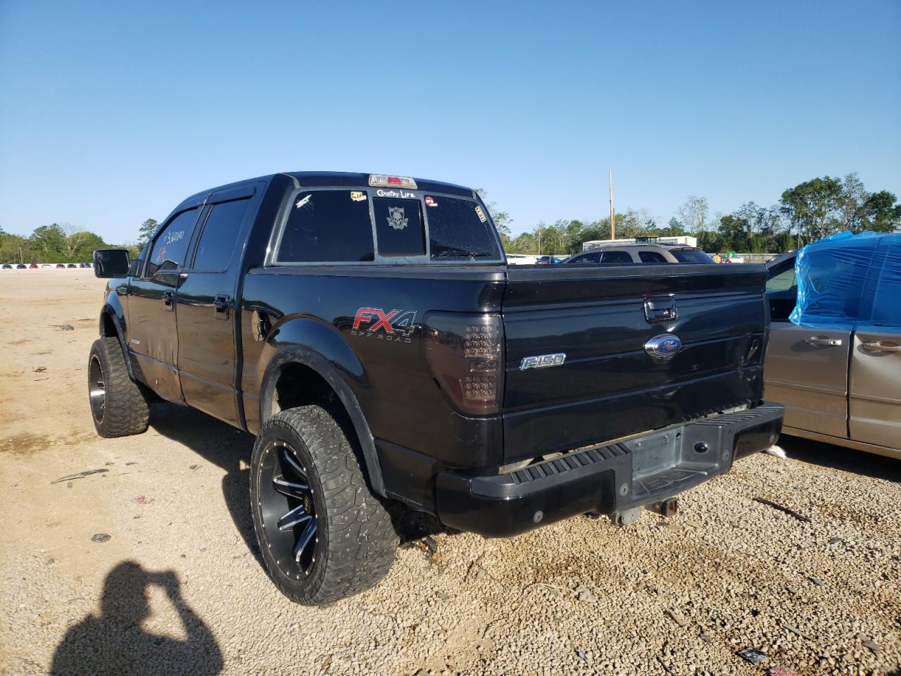Photo 3 from auction – 2012 FORD F150 SUPER with VIN 1FTFW1ET5CFB83432