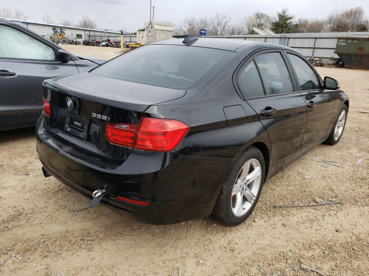 Photo 4 from auction – 2012 BMW 328 I with VIN WBA3A5G51CNP16547