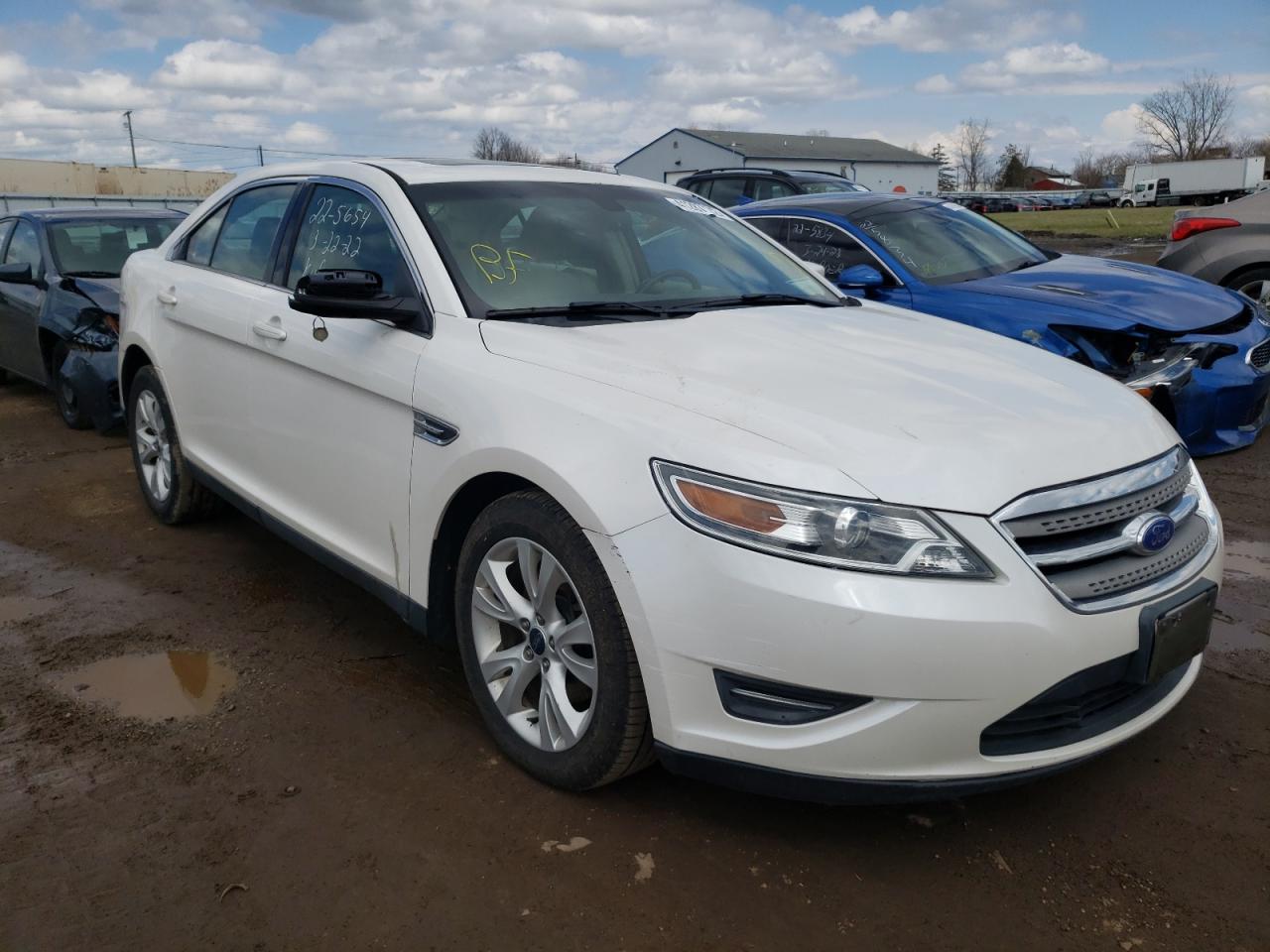 FORD TAURUS SEL 2012 with VIN 1FAHP2EW2CG102683 - Photo from auction