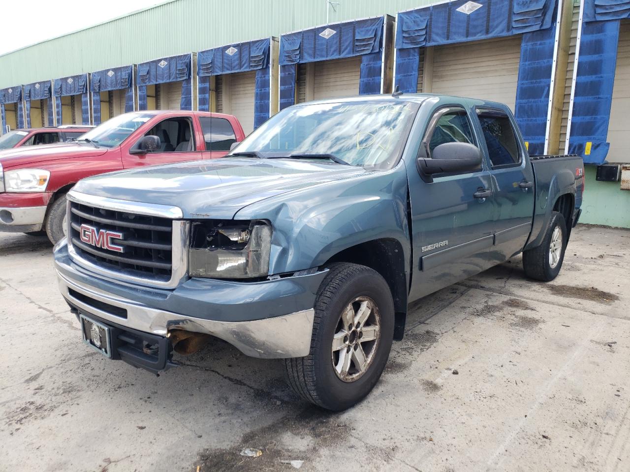Photo 2 from auction – 2010 GMC SIERRA K15 with VIN 3GTRKVE31AG204904