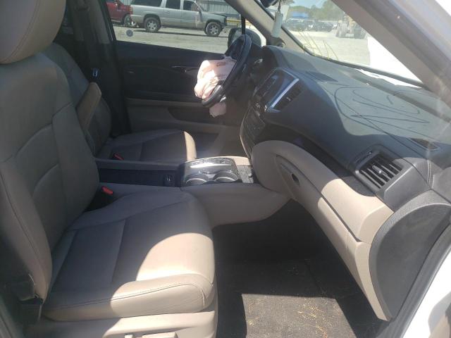 Photo 5 from auction – 2016 HONDA PILOT TOUR with VIN 5FNYF5H95GB031855