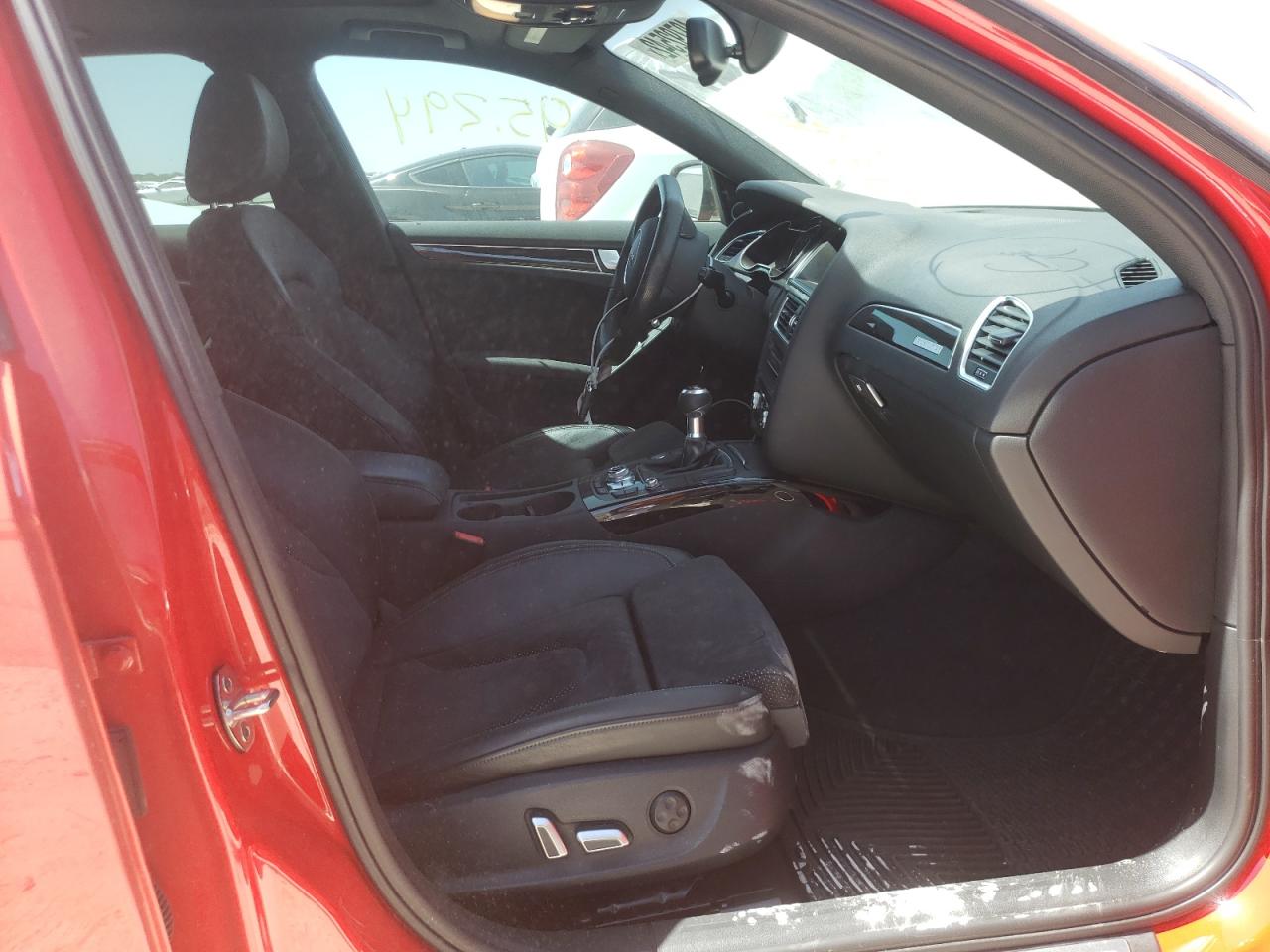 Photo 5 from auction – 2015 AUDI A4 PREMIUM with VIN WAUHFAFL1FN035146