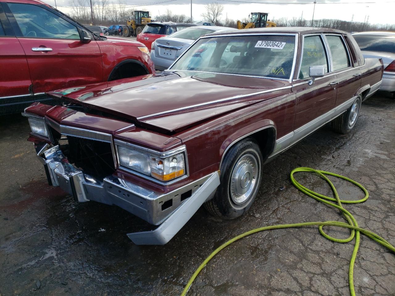 Photo 2 from auction – 1992 CADILLAC BROUGHAM with VIN 1G6DW54E9NR704772