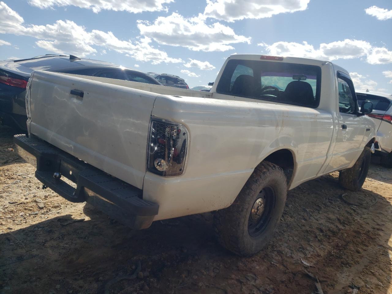 Photo 4 from auction – 2003 FORD RANGER with VIN 1FTYR10E93PA76872