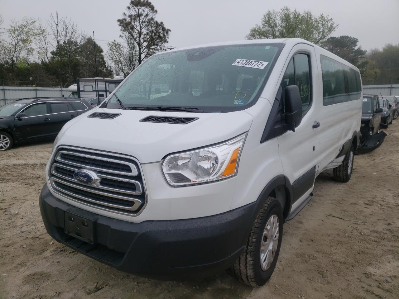 Photo 2 from auction – 2019 FORD TRANSIT T- with VIN 1FBZX2ZM3KKA60080