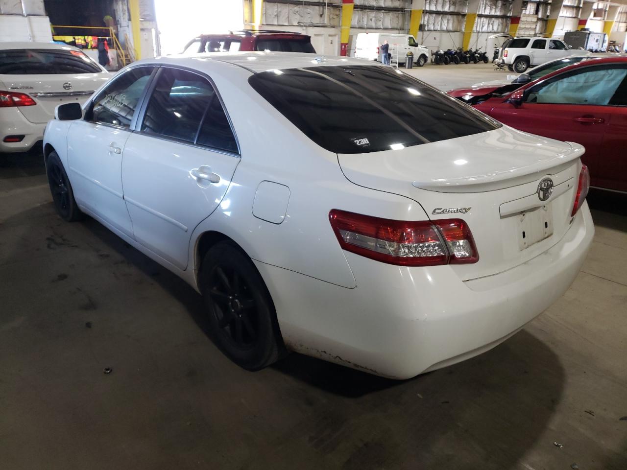 Photo 3 from auction – 2011 TOYOTA CAMRY BASE with VIN 4T1BF3EK3BU749000