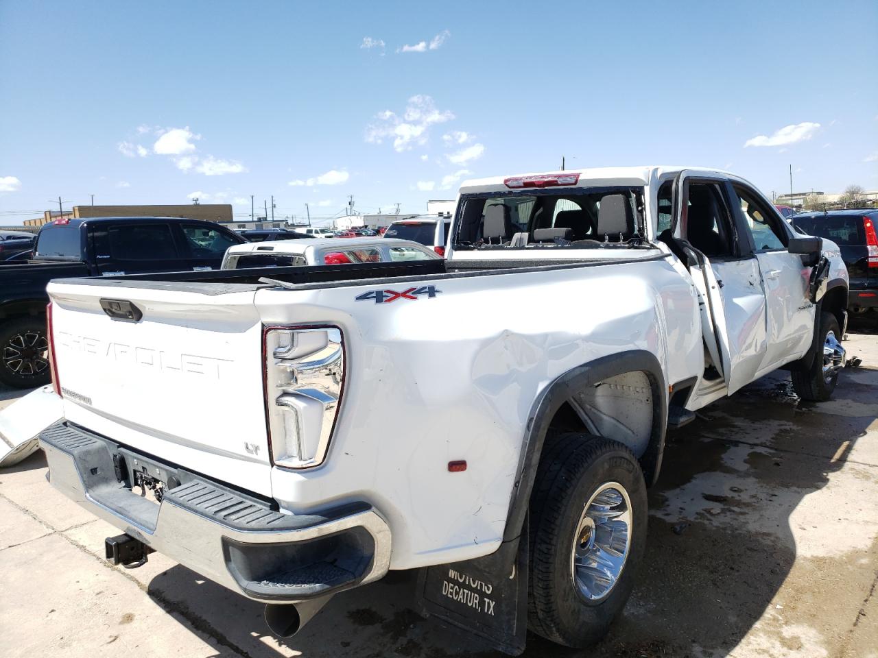 Photo 4 from auction – 2022 CHEVROLET SILVERADO with VIN 1GC4YTEY7NF137015