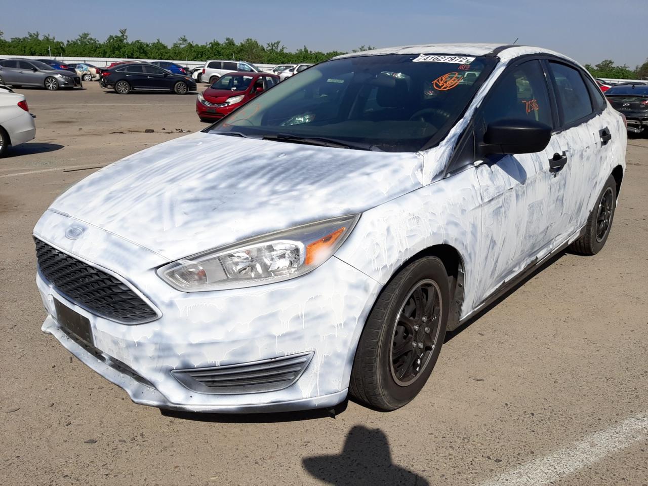 Photo 2 from auction – 2017 FORD FOCUS S with VIN 1FADP3E26HL348359