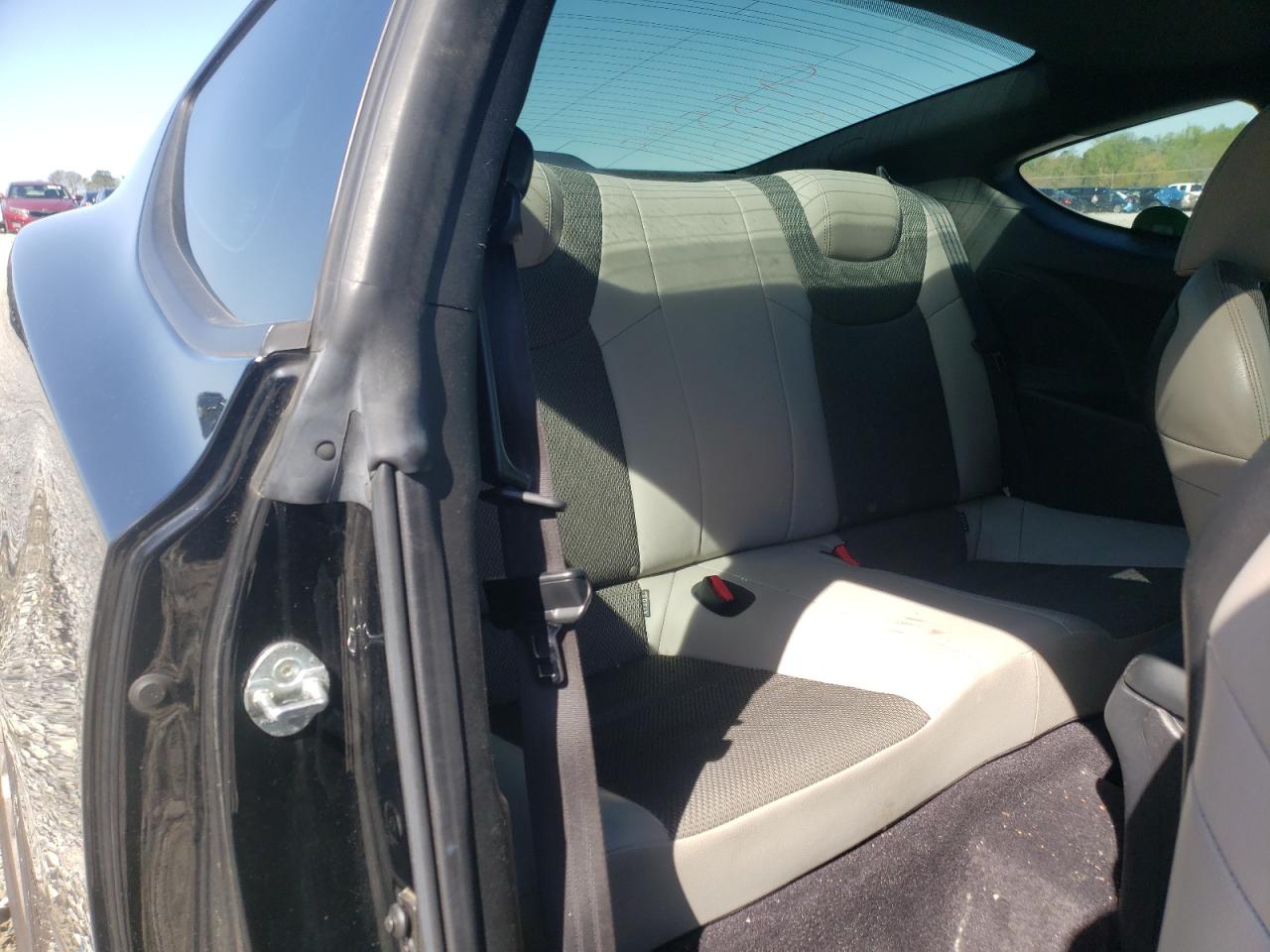 Photo 6 from auction – 2013 HYUNDAI GENESIS CO with VIN KMHHT6KD3DU095595