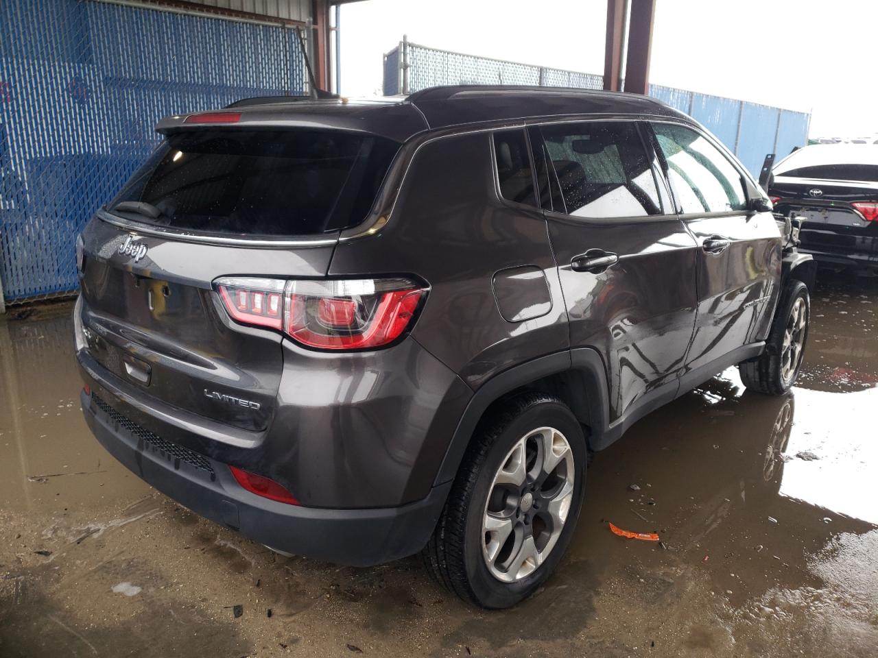 Zdjęcie 4 z aukcji – 2019 JEEP COMPASS LI z VIN 3C4NJDCB1KT791135