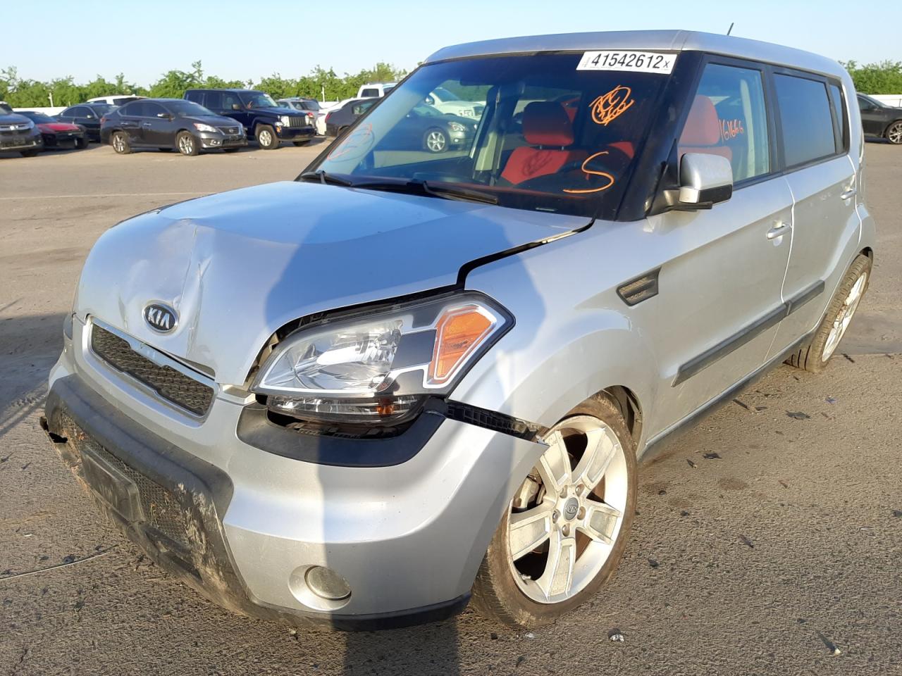 Photo 2 from auction – 2011 KIA SOUL with VIN KNDJT2A2XB7268376