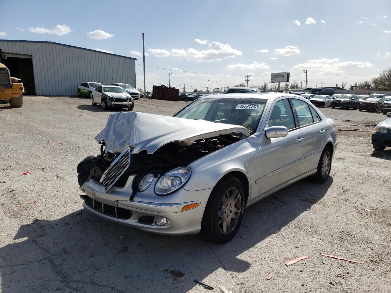 Photo 2 from auction – 2003 MERCEDES-BENZ E 320 with VIN WDBUF65JX3A122981