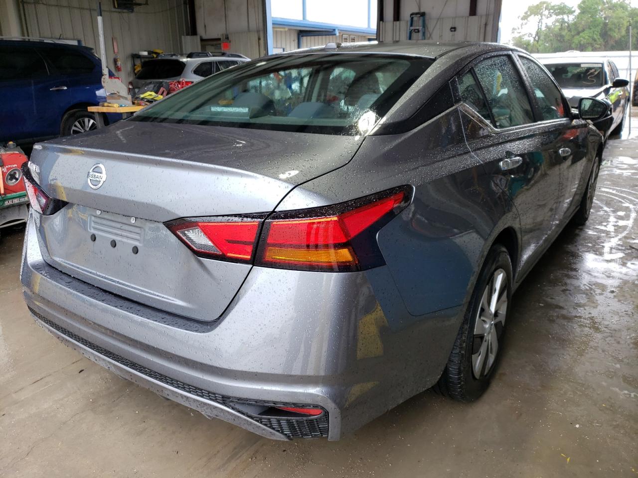 Photo 4 from auction – 2020 NISSAN ALTIMA S with VIN 1N4BL4BV0LC232560