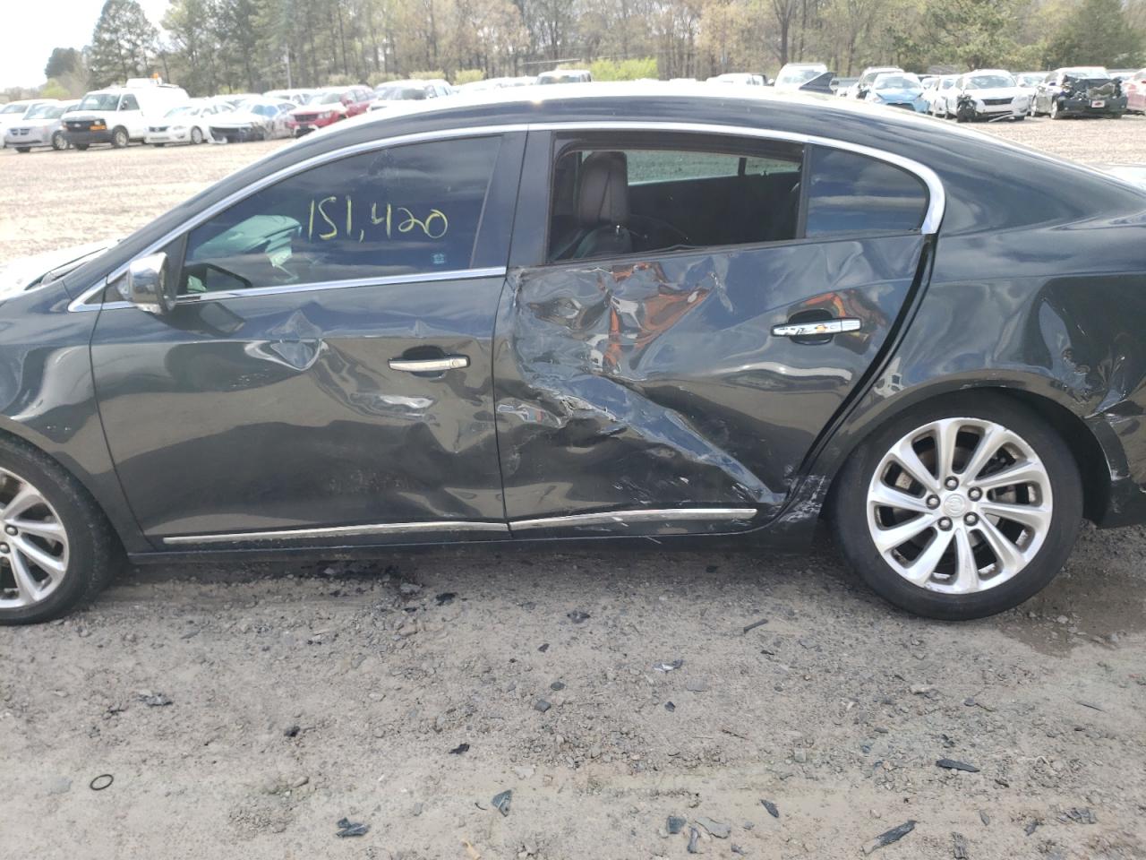 Photo 9 from auction – 2014 BUICK LACROSSE with VIN 1G4GB5G31EF127037