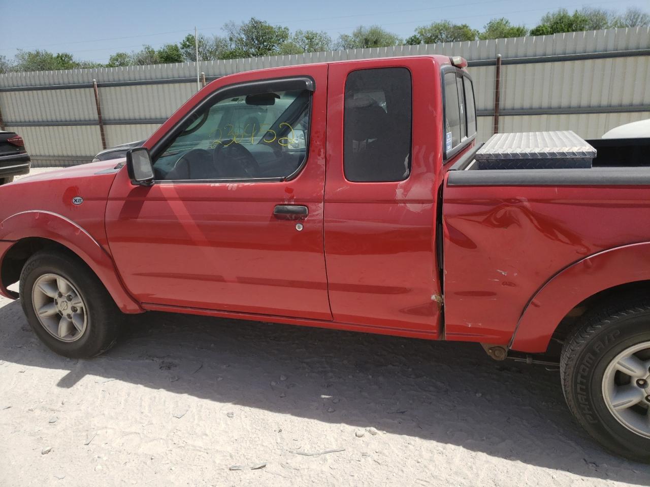 Photo 9 from auction – 2002 NISSAN FRONTIER K with VIN 1N6DD26S22C341067