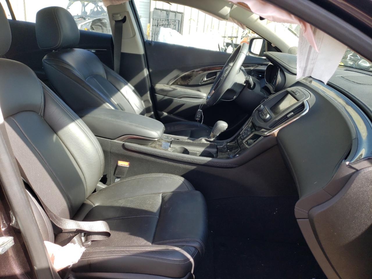 Photo 5 from auction – 2015 BUICK LACROSSE P with VIN 1G4GF5G38FF272730