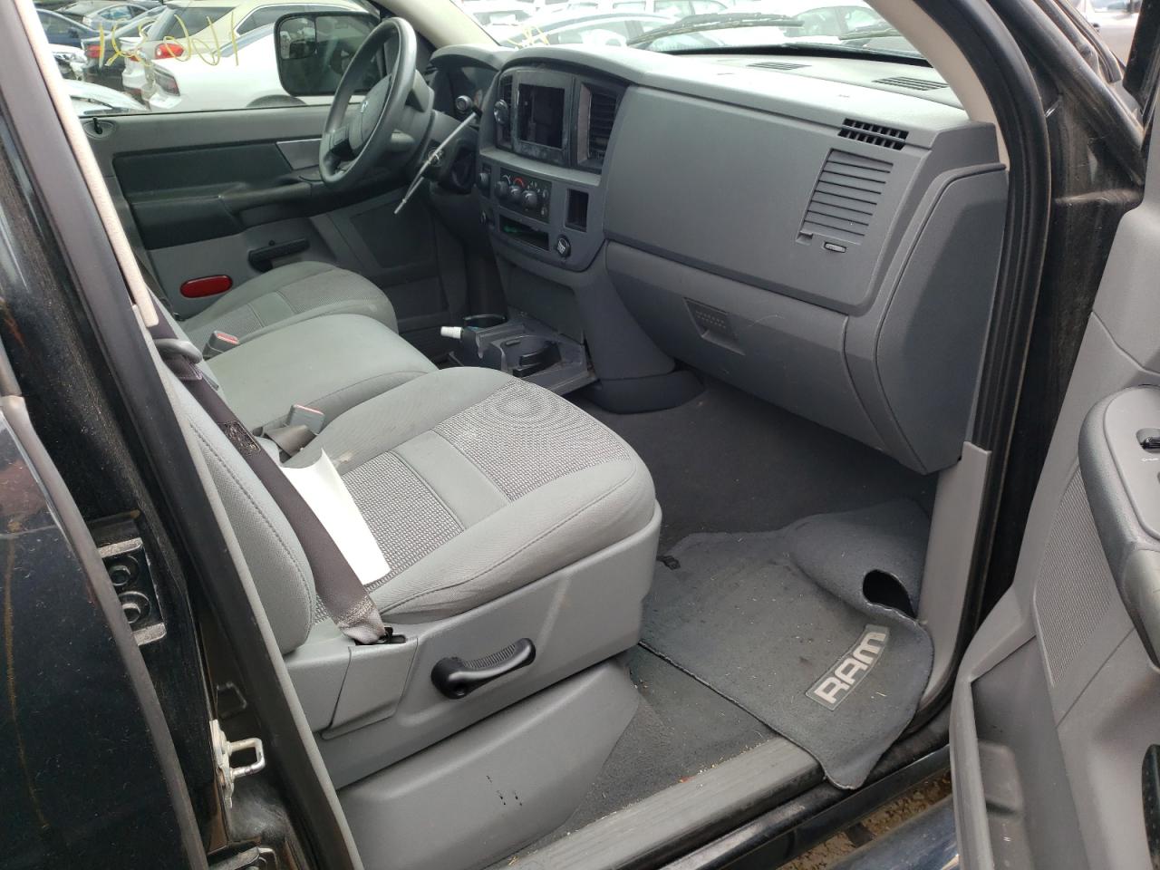 Photo 5 from auction – 2007 DODGE RAM 1500 S with VIN 1D7HU18P47S212161