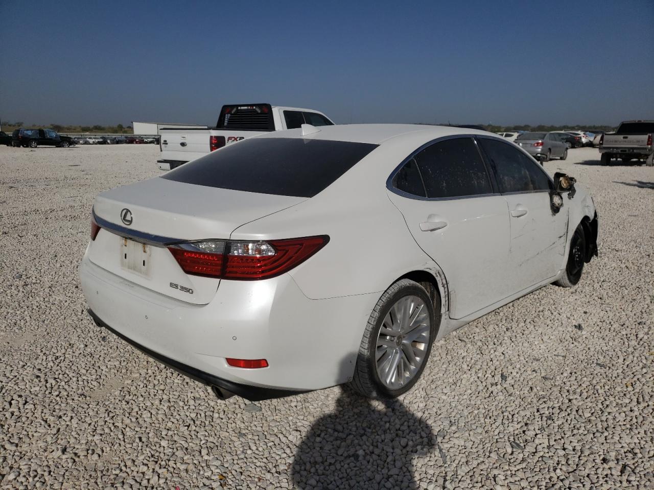 Photo 4 from auction – 2015 LEXUS ES 350 with VIN JTHBK1GG0F2202232