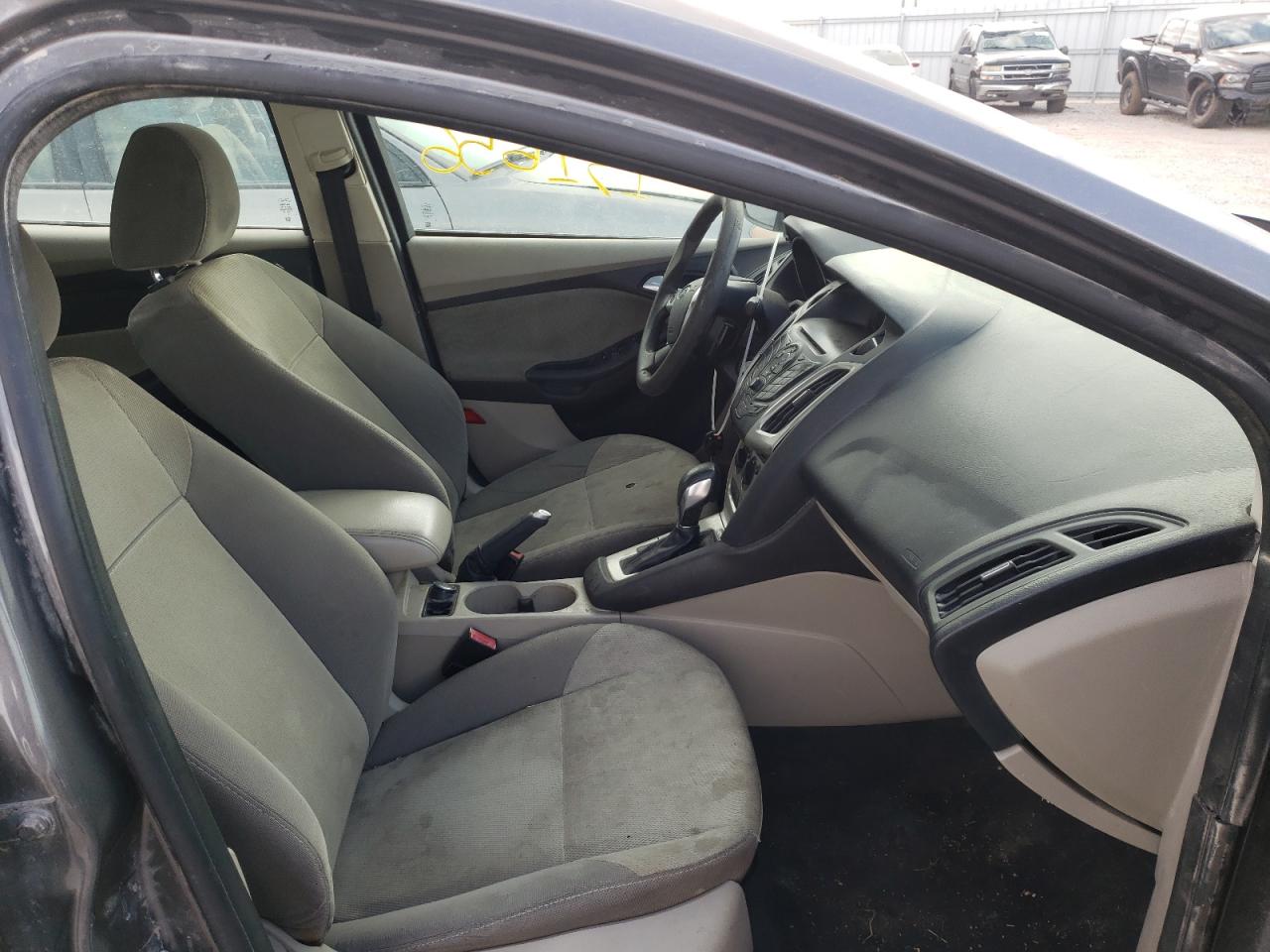 Photo 5 from auction – 2013 FORD FOCUS SE with VIN 1FADP3F20DL321683