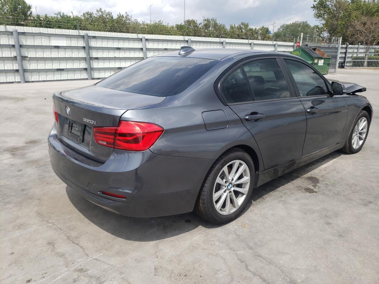 Photo 4 from auction – 2018 BMW 320 I with VIN WBA8A9C54JAH14706