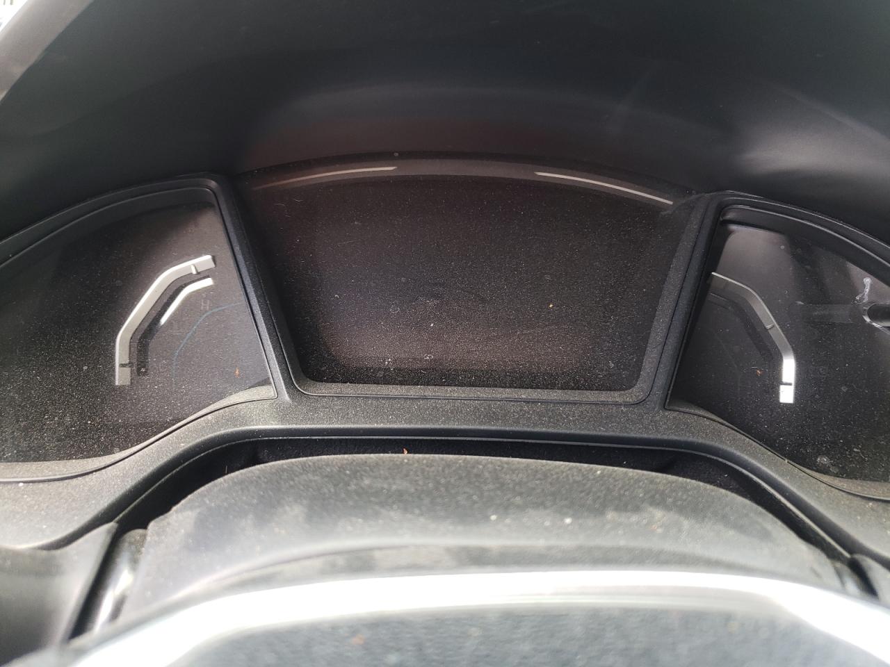 Photo 8 from auction – 2019 HONDA CIVIC LX with VIN 19XFC2F68KE011251