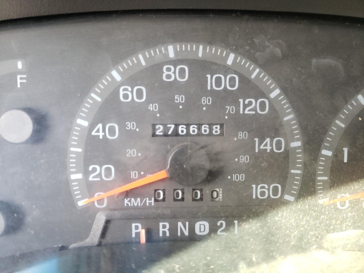 Photo 8 from auction – 1998 FORD F150 with VIN 2FTZX1726WCA05477