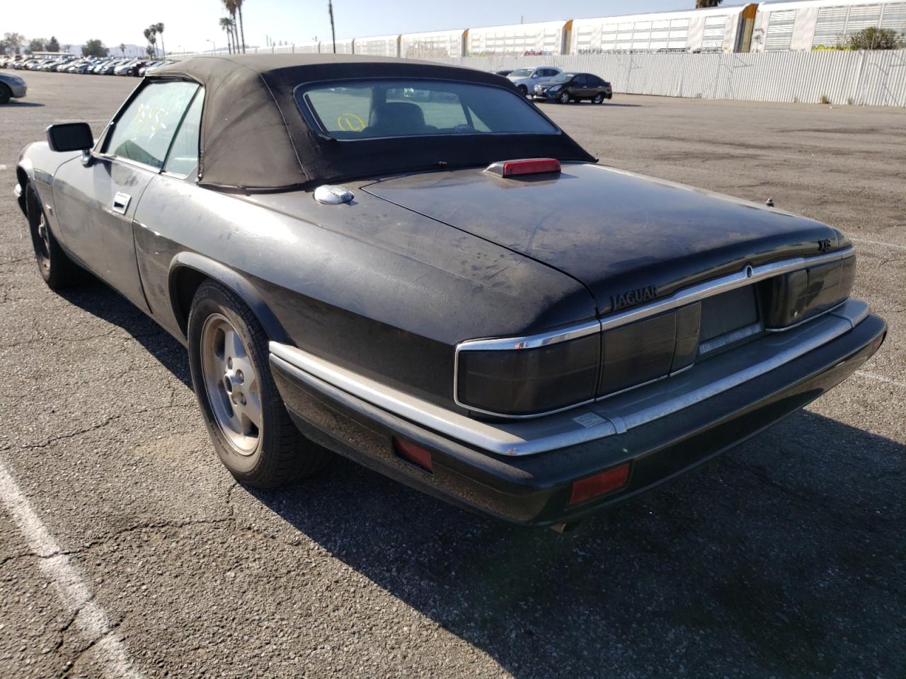 Photo 3 from auction – 1995 JAGUAR XJS 2+2 with VIN SAJNX2744SC199403