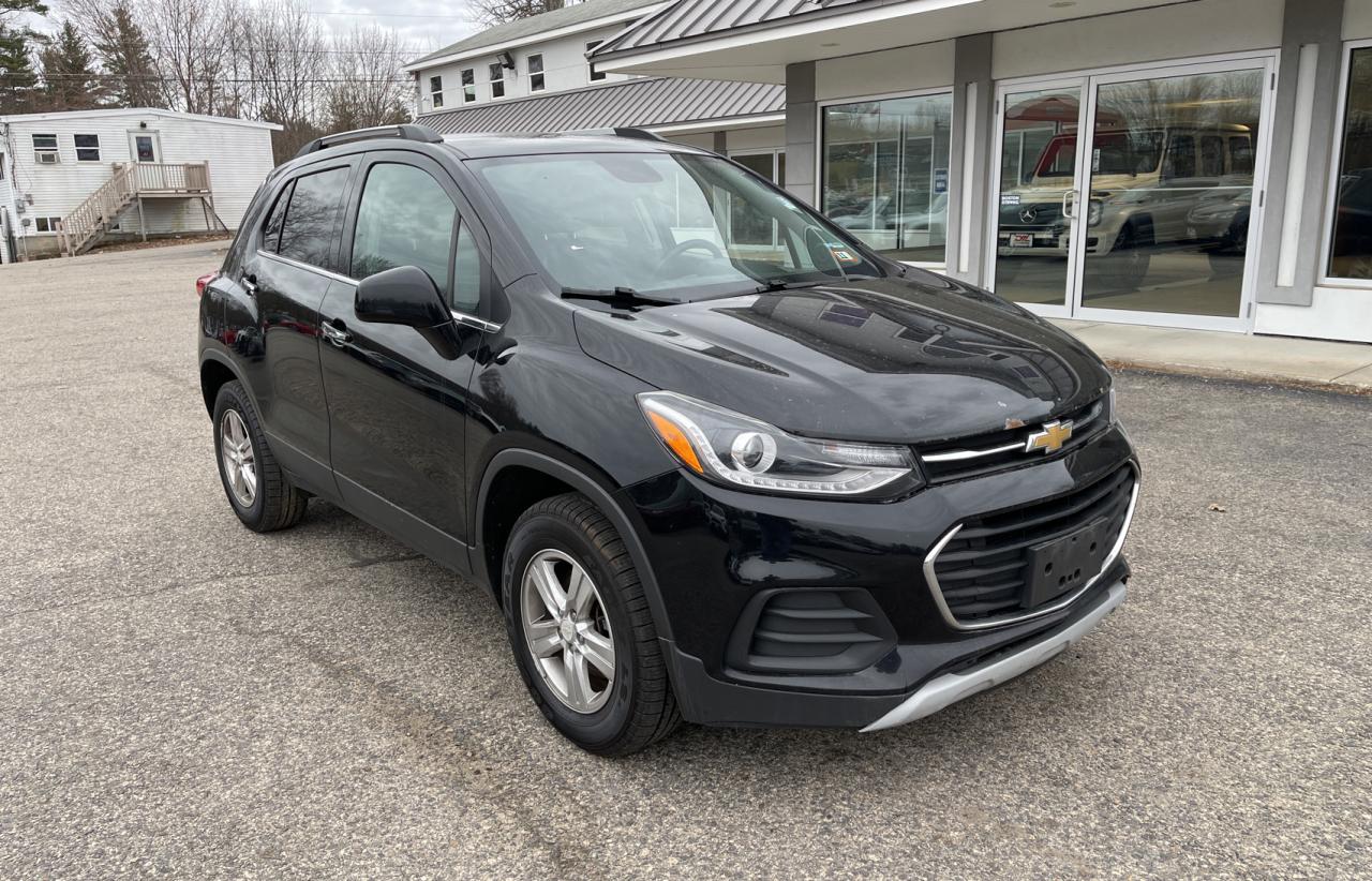 CHEVROLET TRAX 1LT 2017 with VIN 3GNCJPSB2HL216052 - Photo from auction