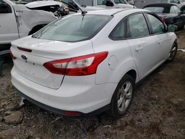 Photo 4 from auction – 2014 FORD FOCUS SE with VIN 1FADP3F29EL268614