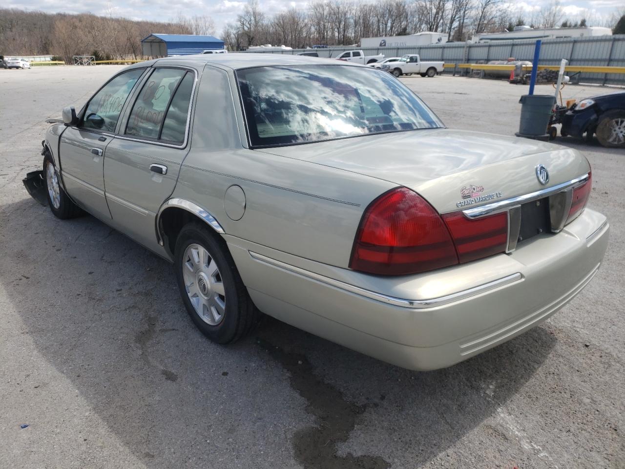 Photo 3 from auction – 2004 MERCURY GRAND MARQ with VIN 2MEHM75W44X604041