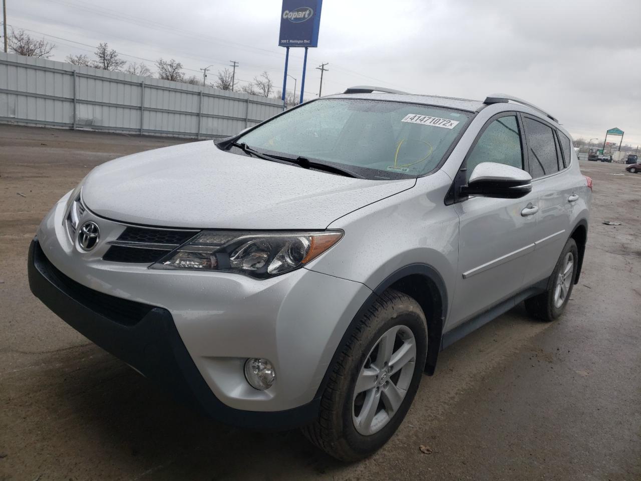 Photo 2 from auction – 2013 TOYOTA RAV4 XLE with VIN 2T3RFREVXDW062621