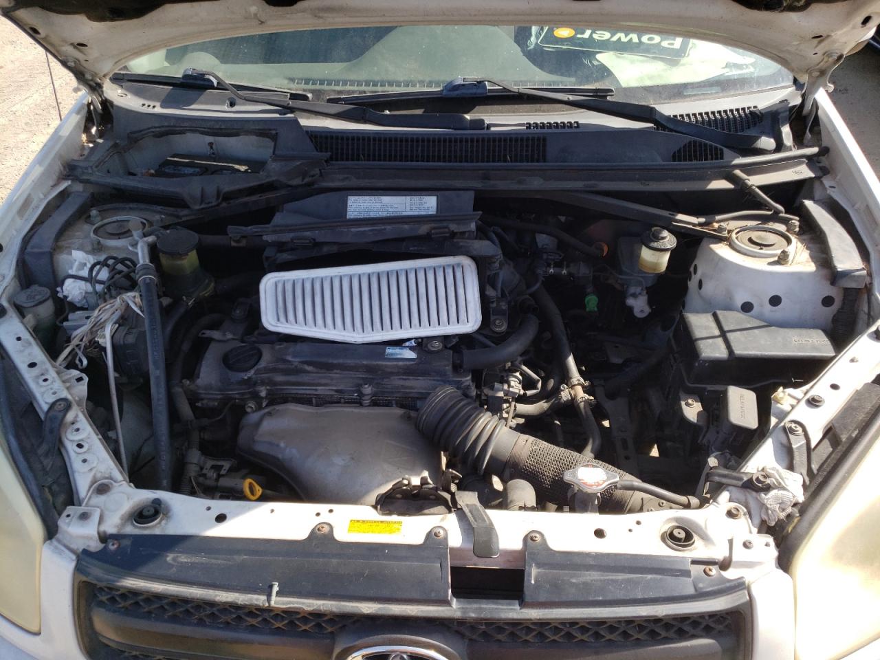 Photo 7 from auction – 2004 TOYOTA RAV4 with VIN JTEGD20V740004624