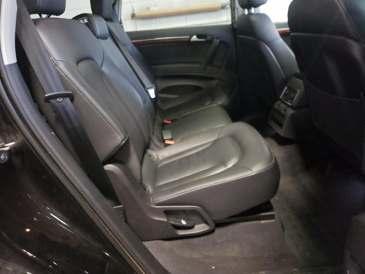 Photo 6 from auction – 2015 AUDI Q7 PREMIUM with VIN WA1LGAFE0FD026255