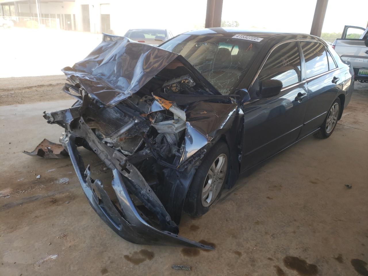 Photo 2 from auction – 2007 HONDA ACCORD with VIN JHMCM56387C014624