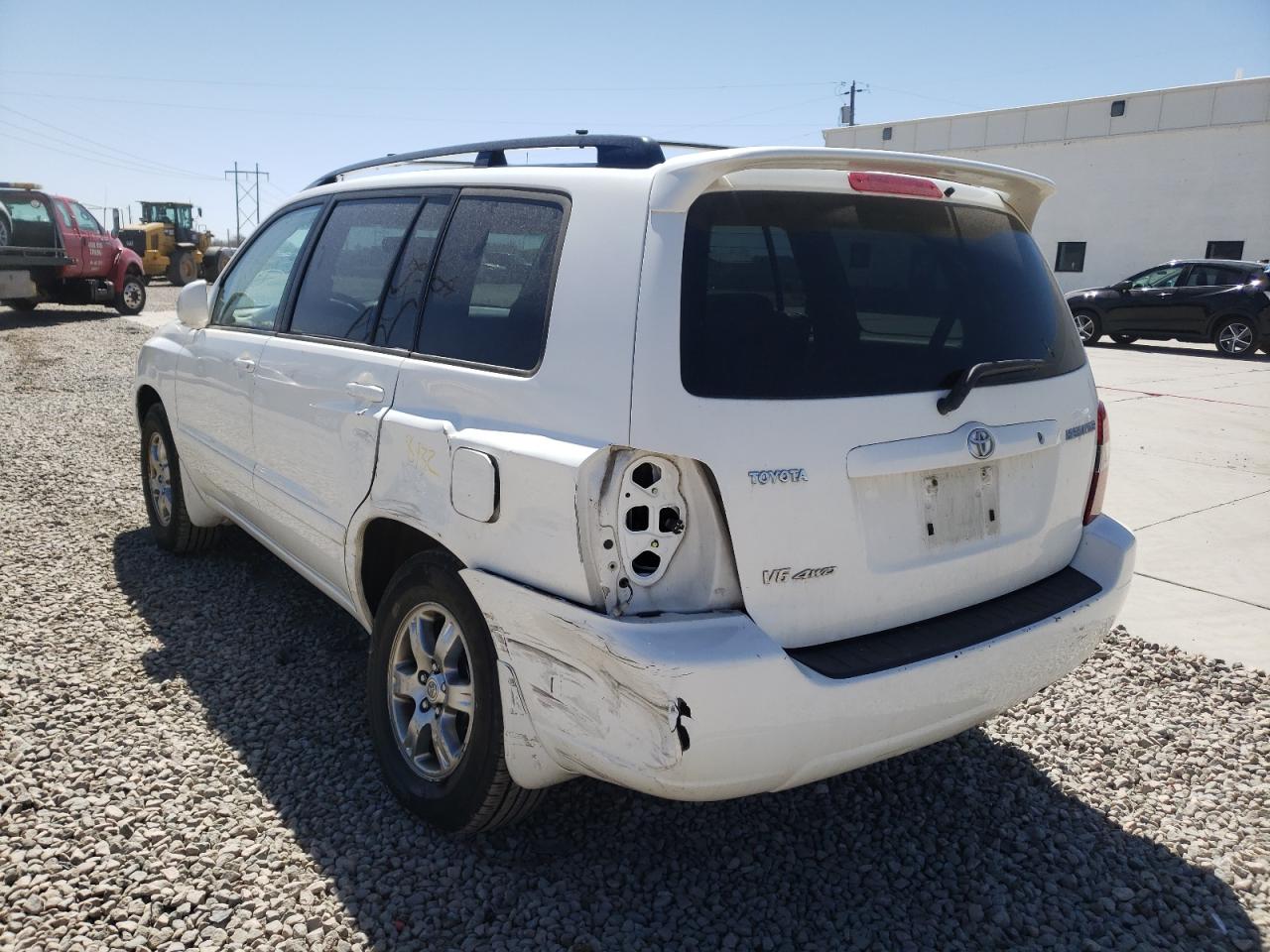 Photo 3 from auction – 2004 TOYOTA HIGHLANDER with VIN JTEEP21A440063673