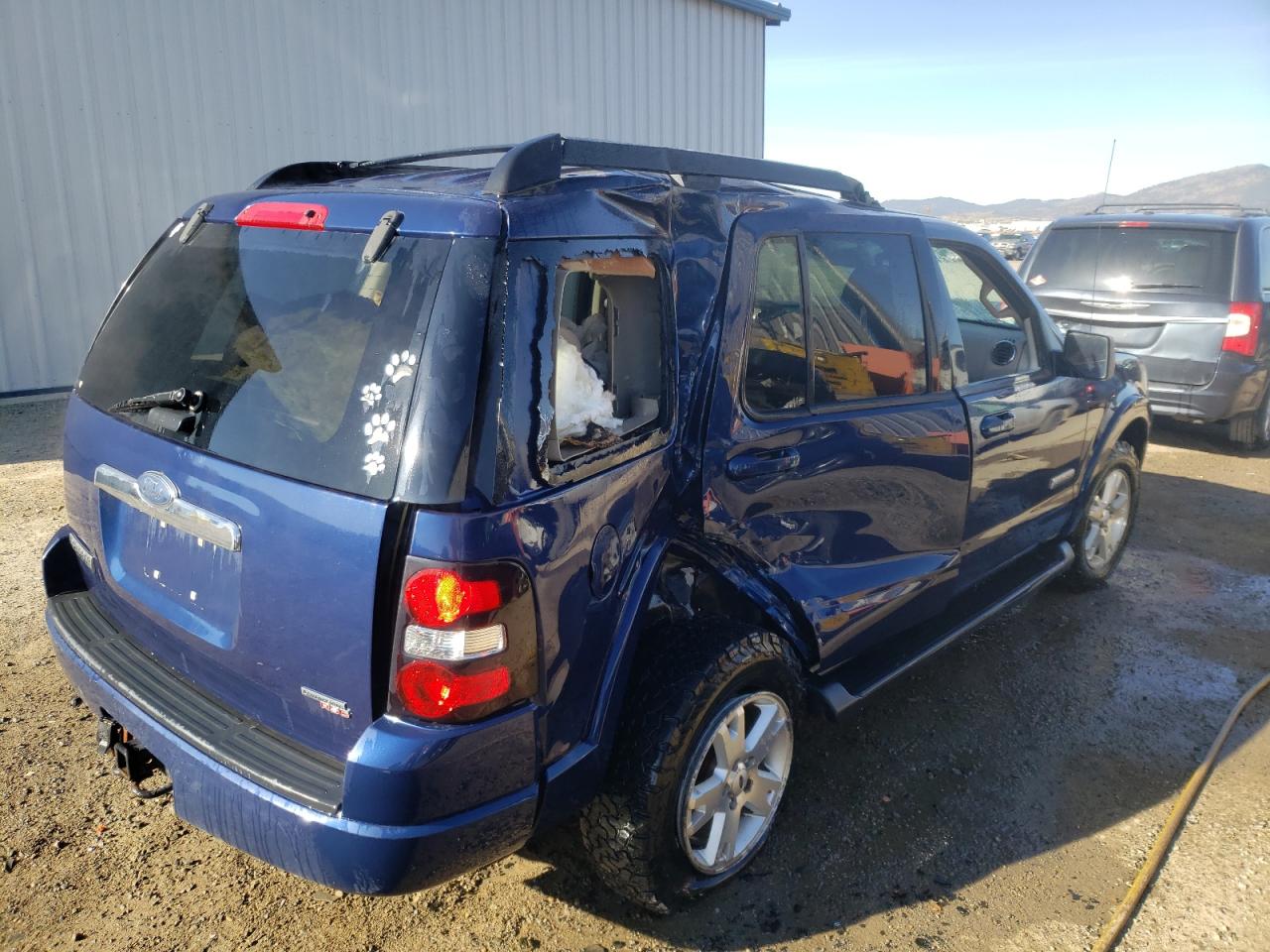 Photo 4 from auction – 2007 FORD EXPLORER X with VIN 1FMEU73E77UA91096